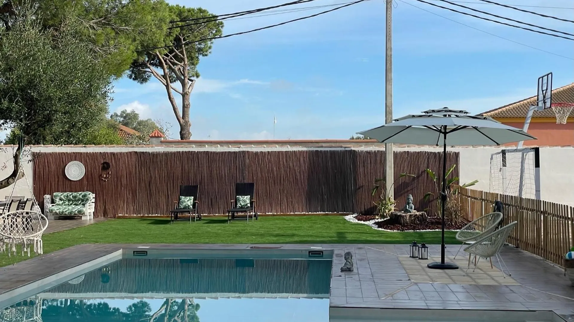 La Marciana - Piscina Pista Tenis Futbol Y Baloncesto Privado - Bungalow Externo Independiente Chiclana de la Frontera Spain
